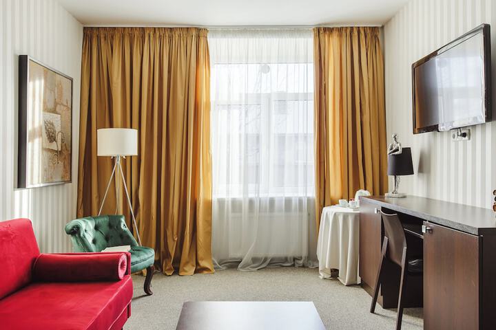 Room 66 of 113