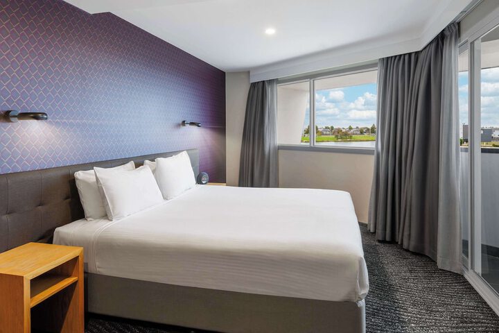 Room 21 of 201