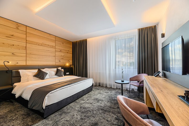 Room 29 of 131