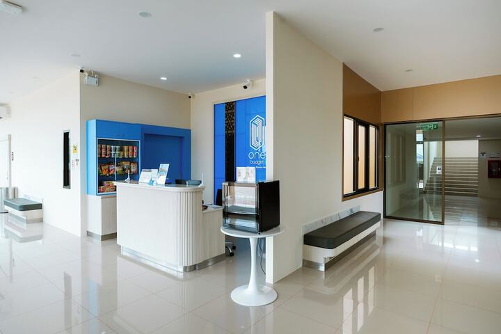 Hotel Interior 3 of 97