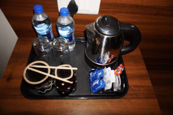 Breakfast/Coffee Service 19 of 77