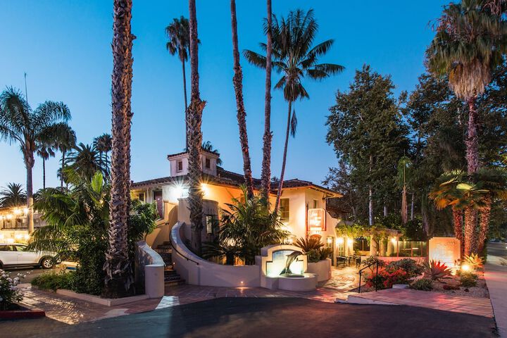Front of property - evening/night