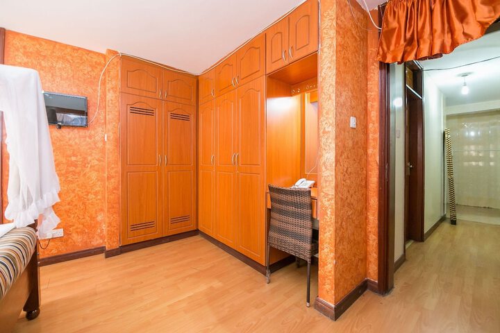 Room 16 of 41