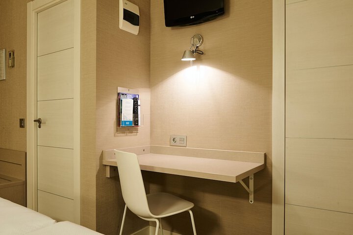 Room 19 of 56