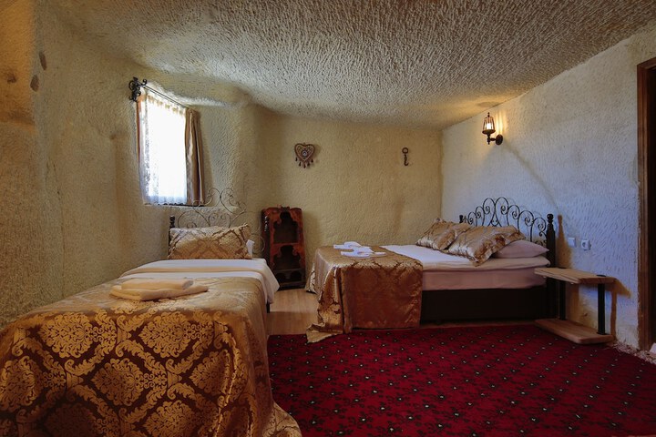 Room 17 of 135