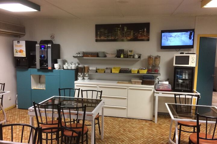 Breakfast/Coffee Service 47 of 64