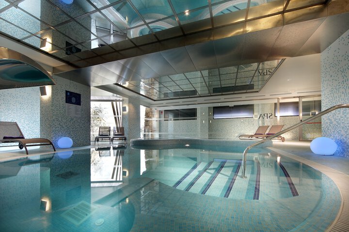 Pool 34 of 97