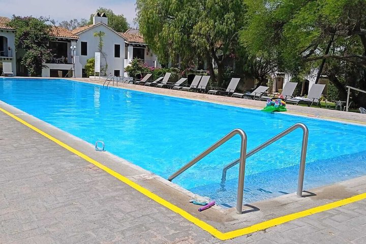 Pools & Facilities