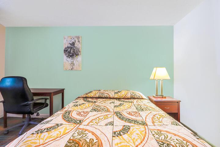 Room 21 of 26