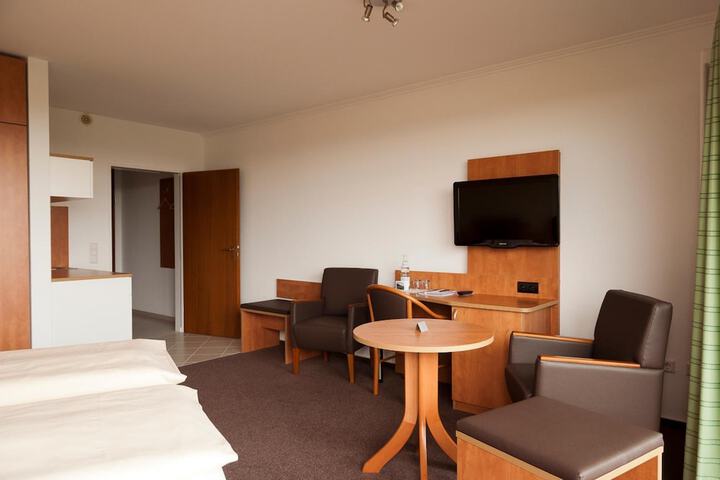 Room 7 of 39