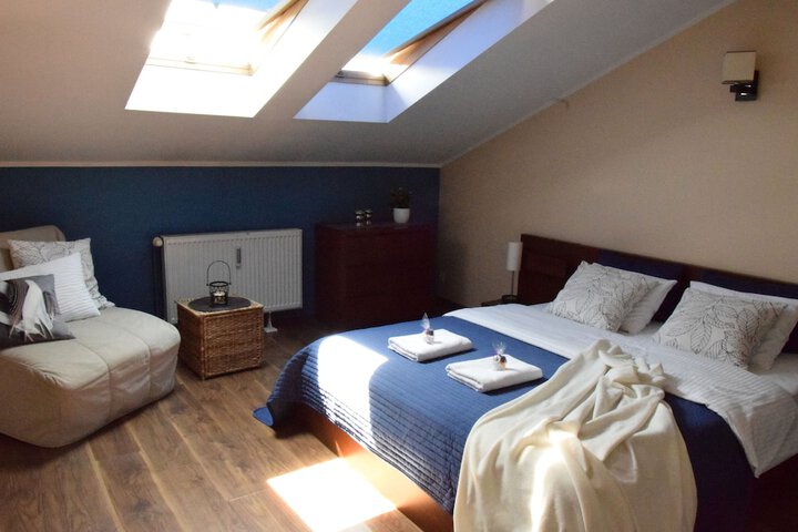 Room 17 of 72