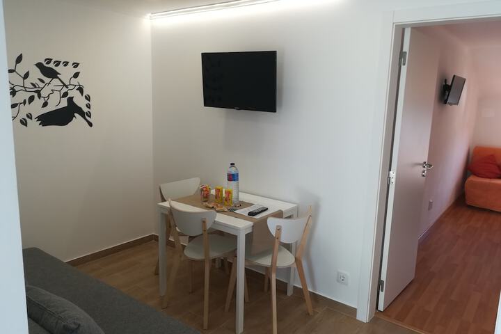 Room 53 of 89
