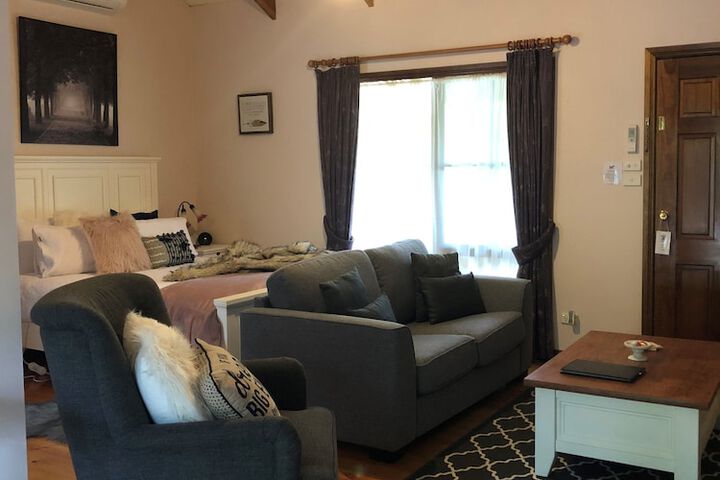 Room 16 of 22