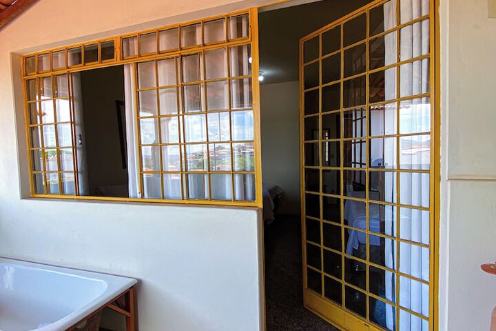 Room 45 of 130