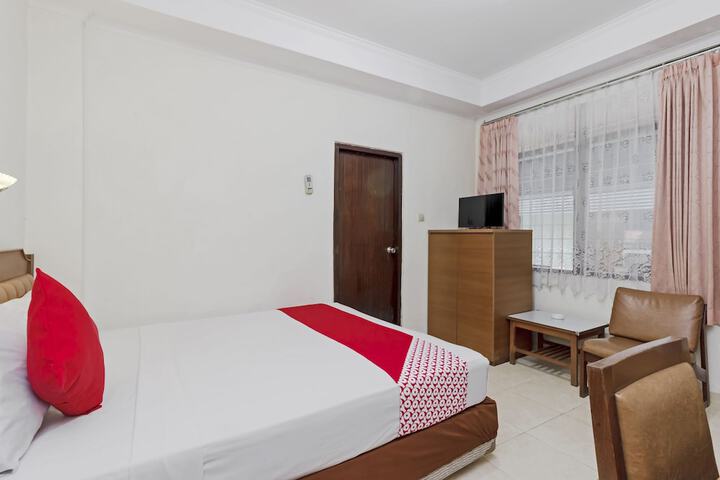 Room 37 of 43