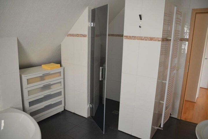 Room 17 of 20