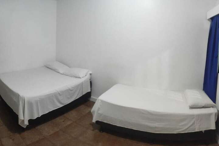 Room 28 of 44