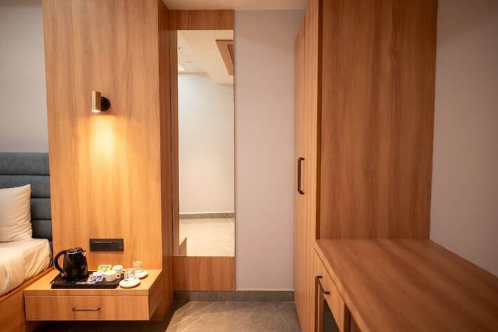 Room 11 of 56