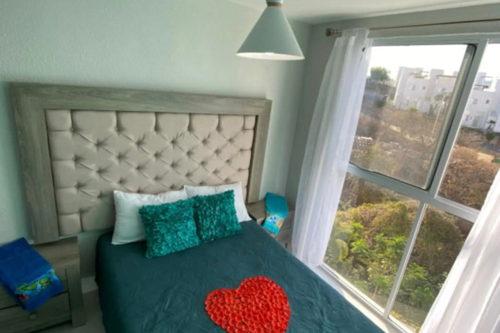 Room 2 of 15
