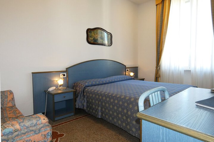 Room 14 of 46