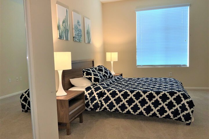 Room 2 of 30