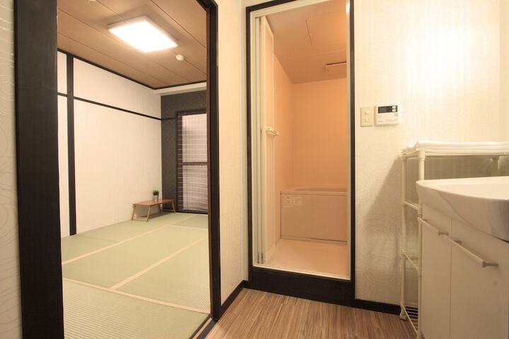 Room 23 of 62