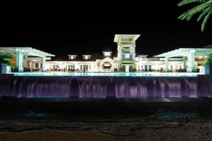 Exterior of A Puerto Princessa