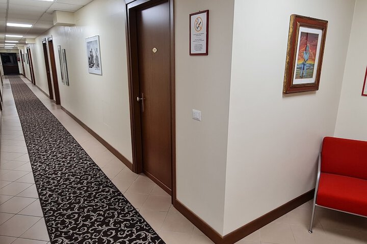 Ballroom/Hall 31 of 40