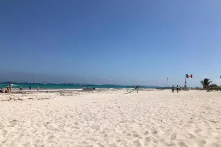 Beach 24 of 36