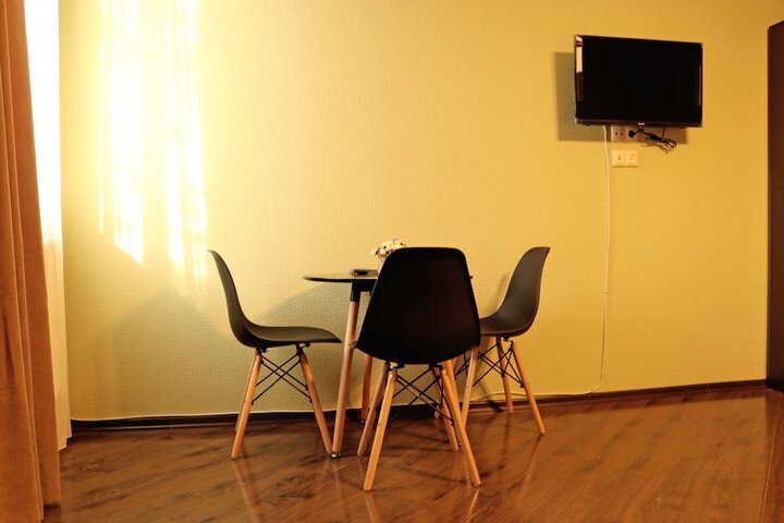 Room 34 of 71