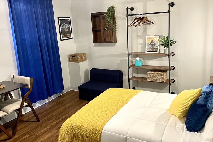 Standard Room, King or Two Doubles (2 of 22)