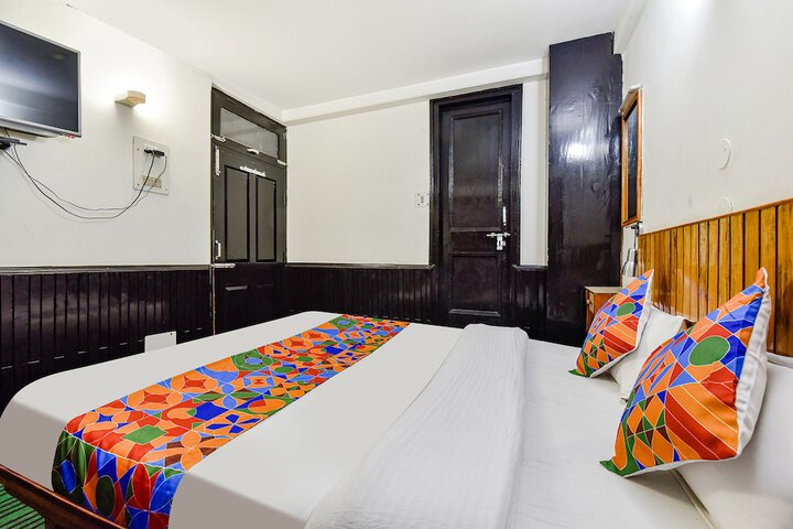 Room 16 of 20