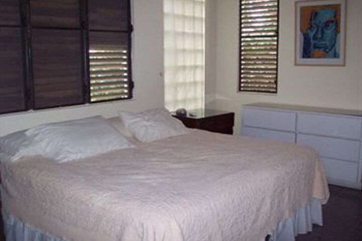 Room 7 of 40