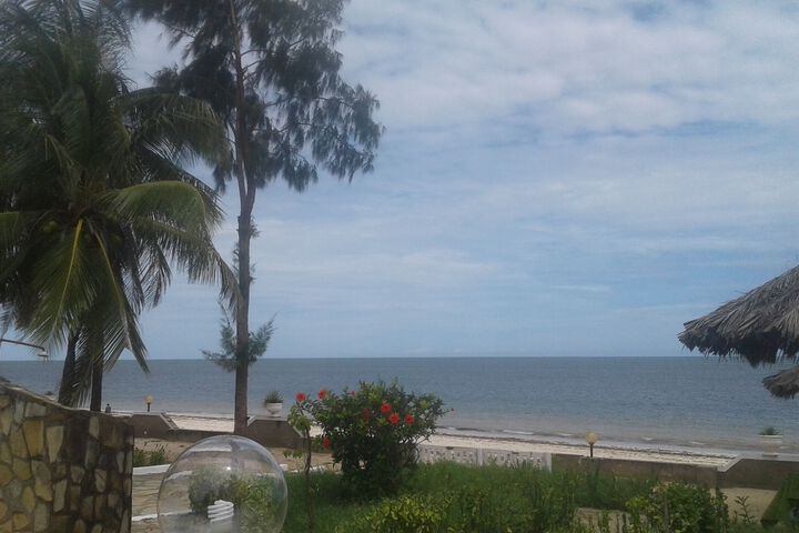 Beach 6 of 18