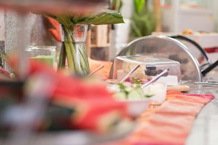 Dining 40 of 59