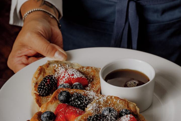 Breakfast/Coffee Service 69 of 101