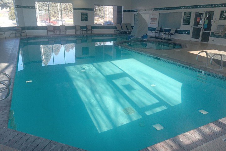 Pool 19 of 26