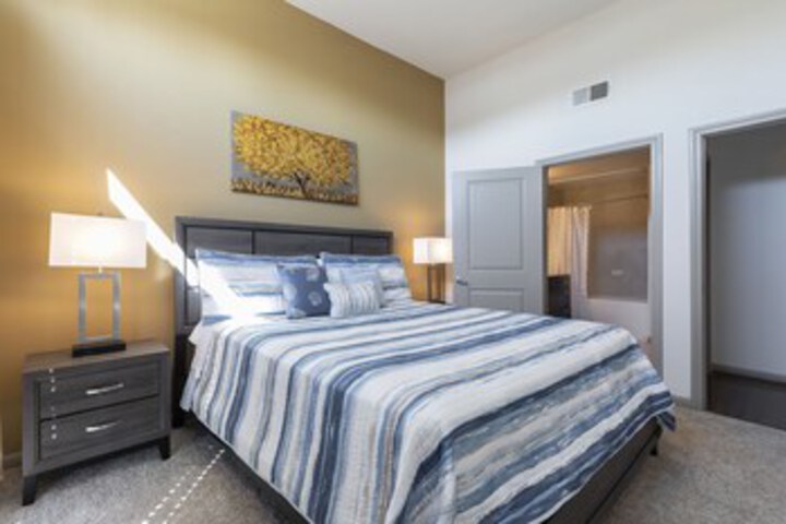 Room 15 of 16