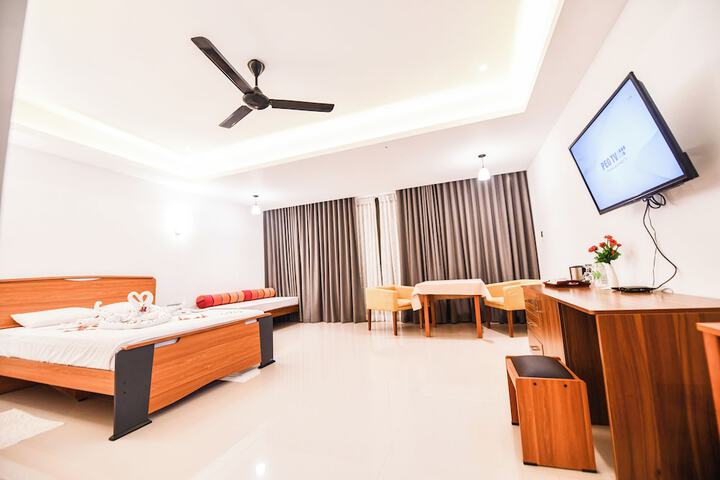 Room 3 of 21