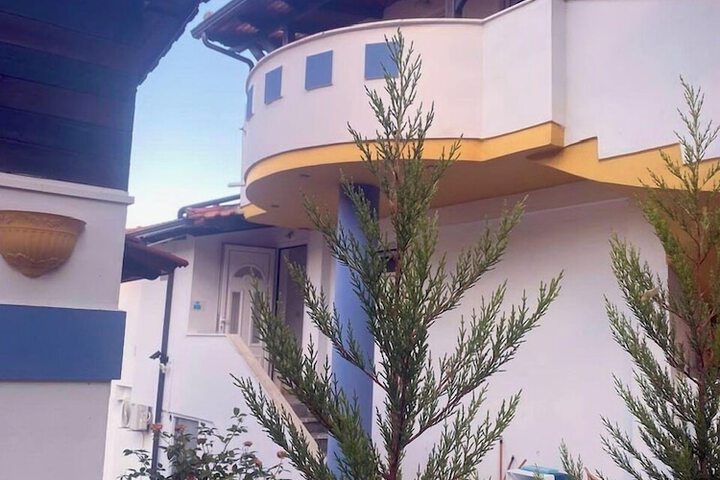 Hotel 57 of 73