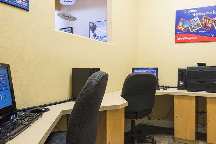 Business Center 28 of 31