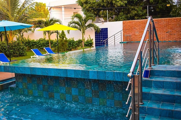 Pool 36 of 69