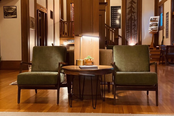 Hotel Interior 5 of 40