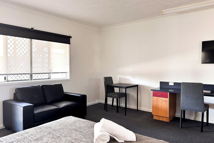 Room 14 of 36