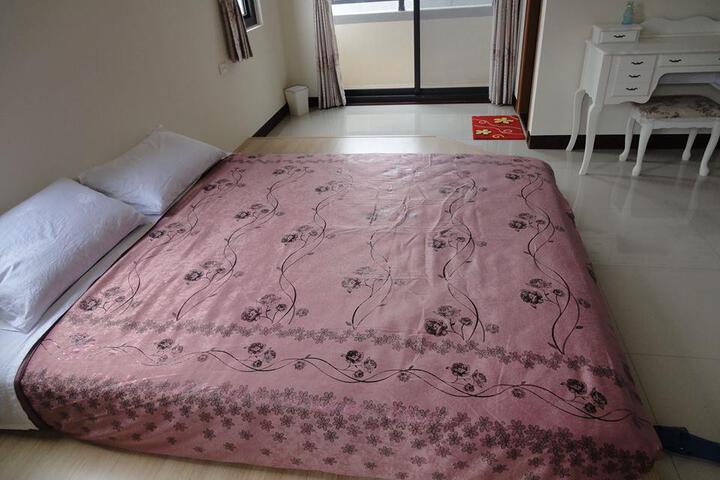 Room 3 of 5