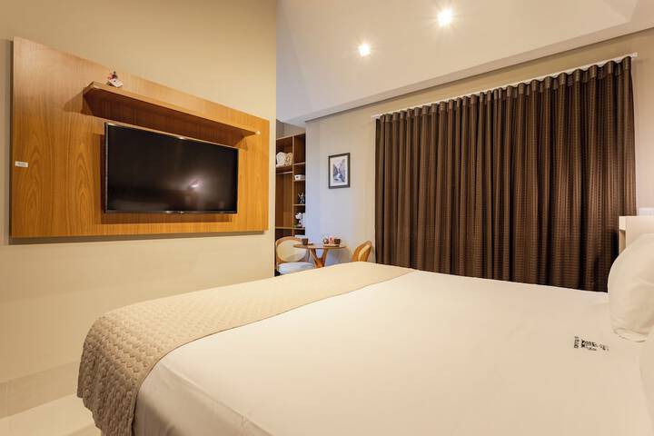 Room 45 of 218