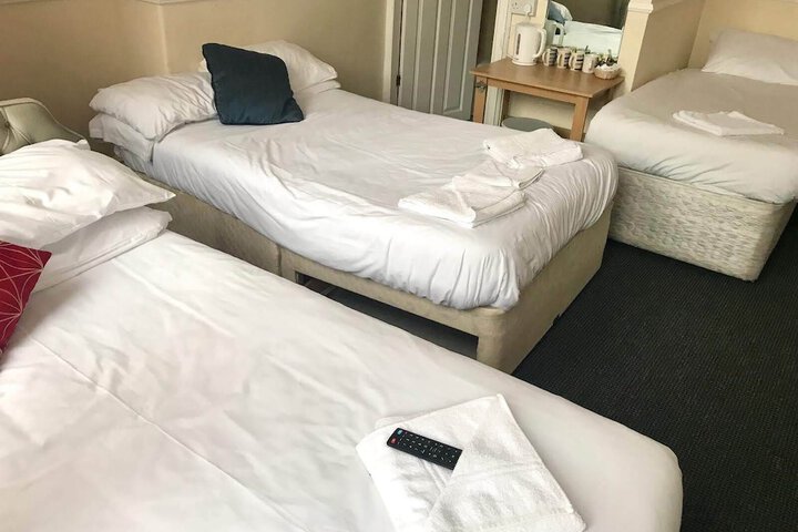 Room 17 of 22