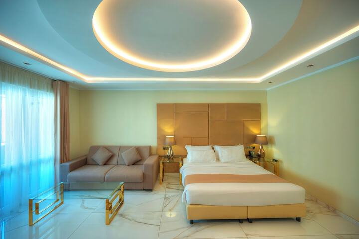 Room 45 of 117