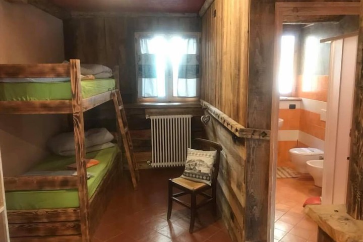 Room 36 of 36