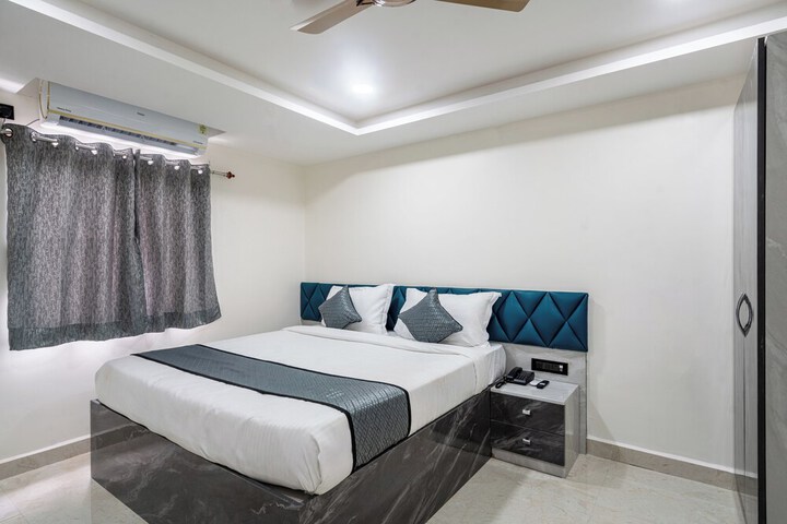 Room 7 of 26